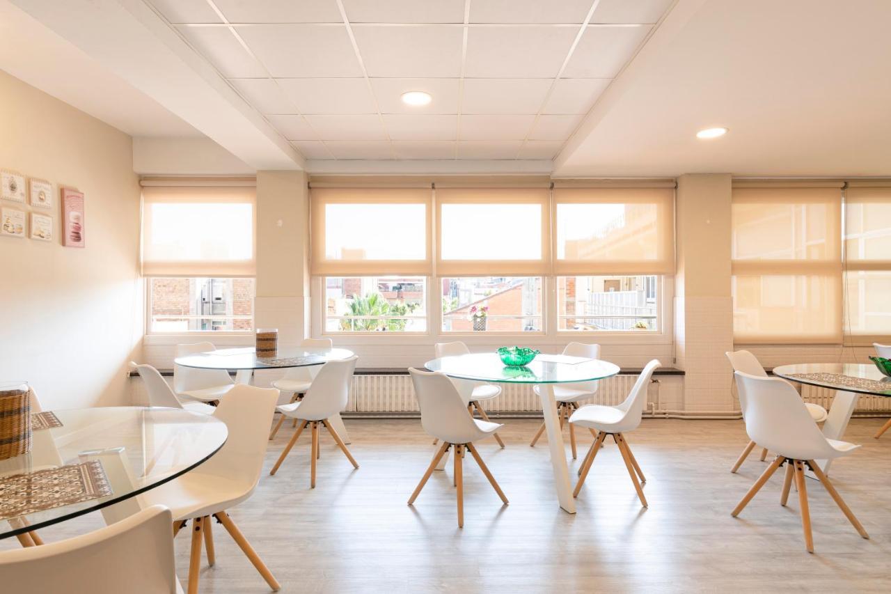 Ar Residencia Estudiantil Barcelona Zewnętrze zdjęcie
